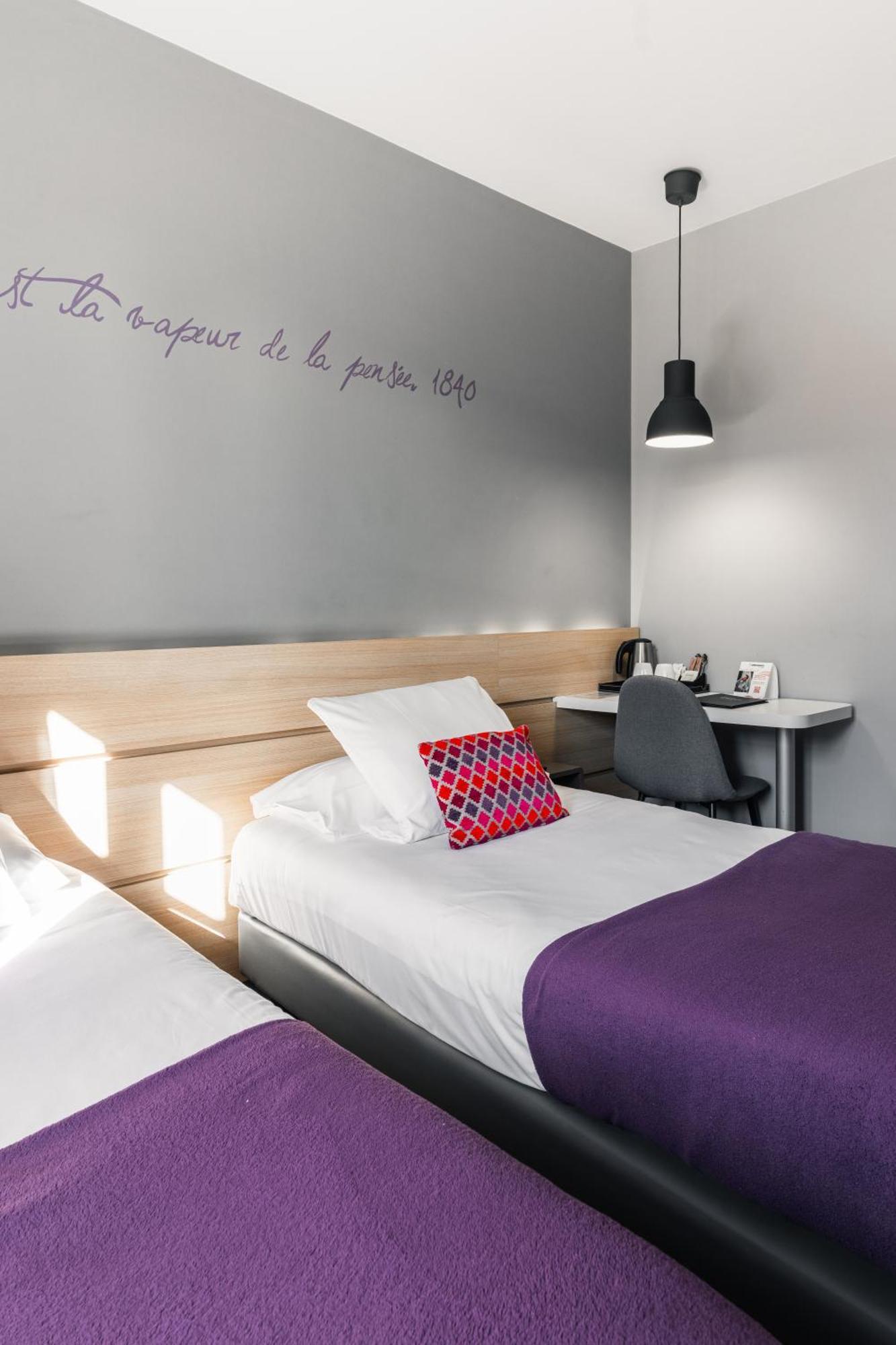 Hotel Du Chateau Dinan - Originals Boutique Rom bilde